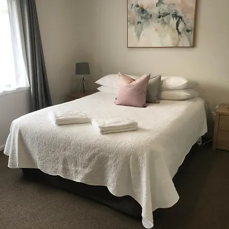 Rose Apartments Central Rotorua- Accommodation & Private Spa Exterior photo