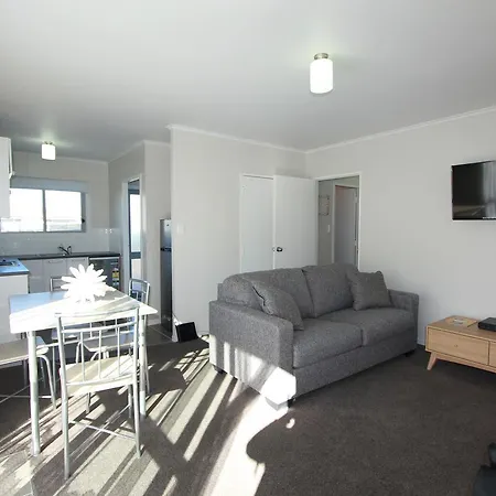 Rose Apartments Central Rotorua- Accommodation & Private Spa Exterior photo