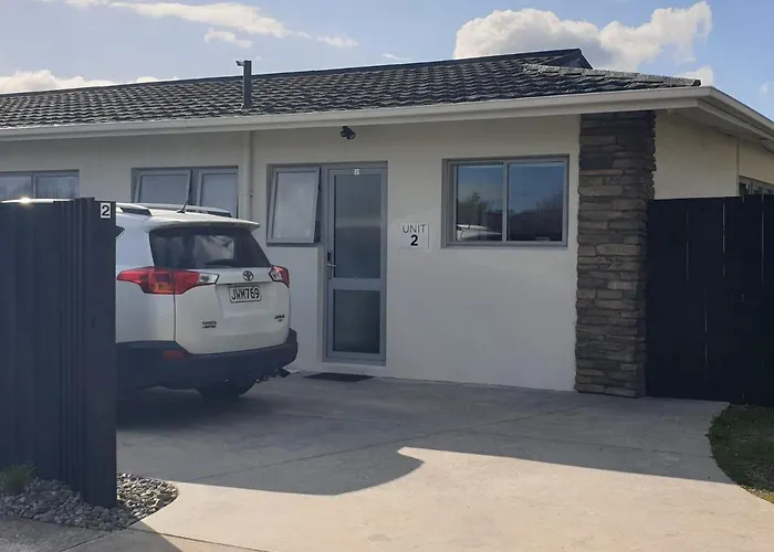 Rose Apartments Central Rotorua- Accommodation & Private Spa